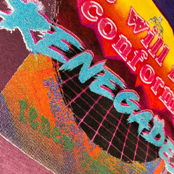 World Renegade Edition 02 Renegades Do Not Conform - Picture 2 of 3